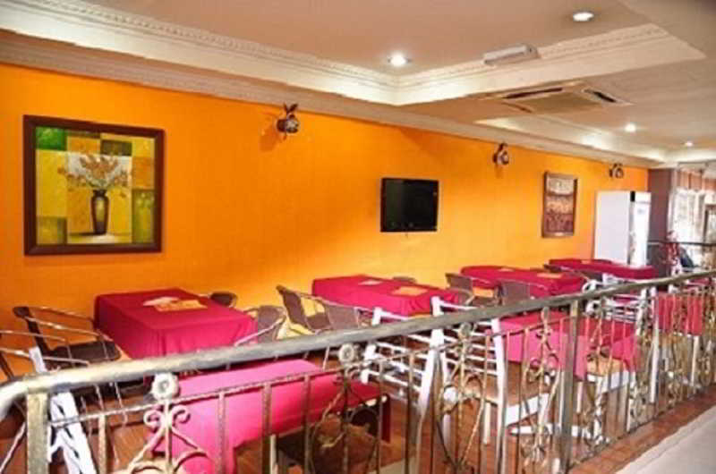 Oyo 103 V'La Garden Hotel Kuala Lumpur Exteriör bild